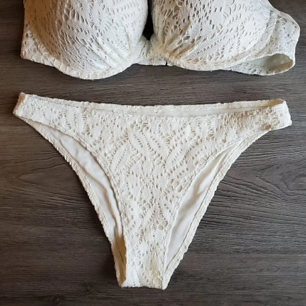 Bikini 36D & S